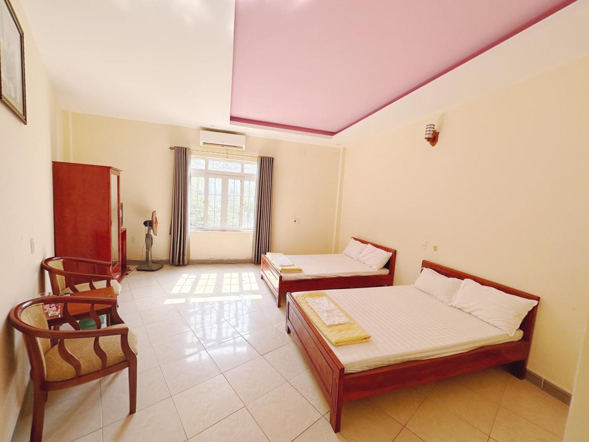 Hai Yen Hotel Quang Binh ด่งเฮ้ย ภายนอก รูปภาพ
