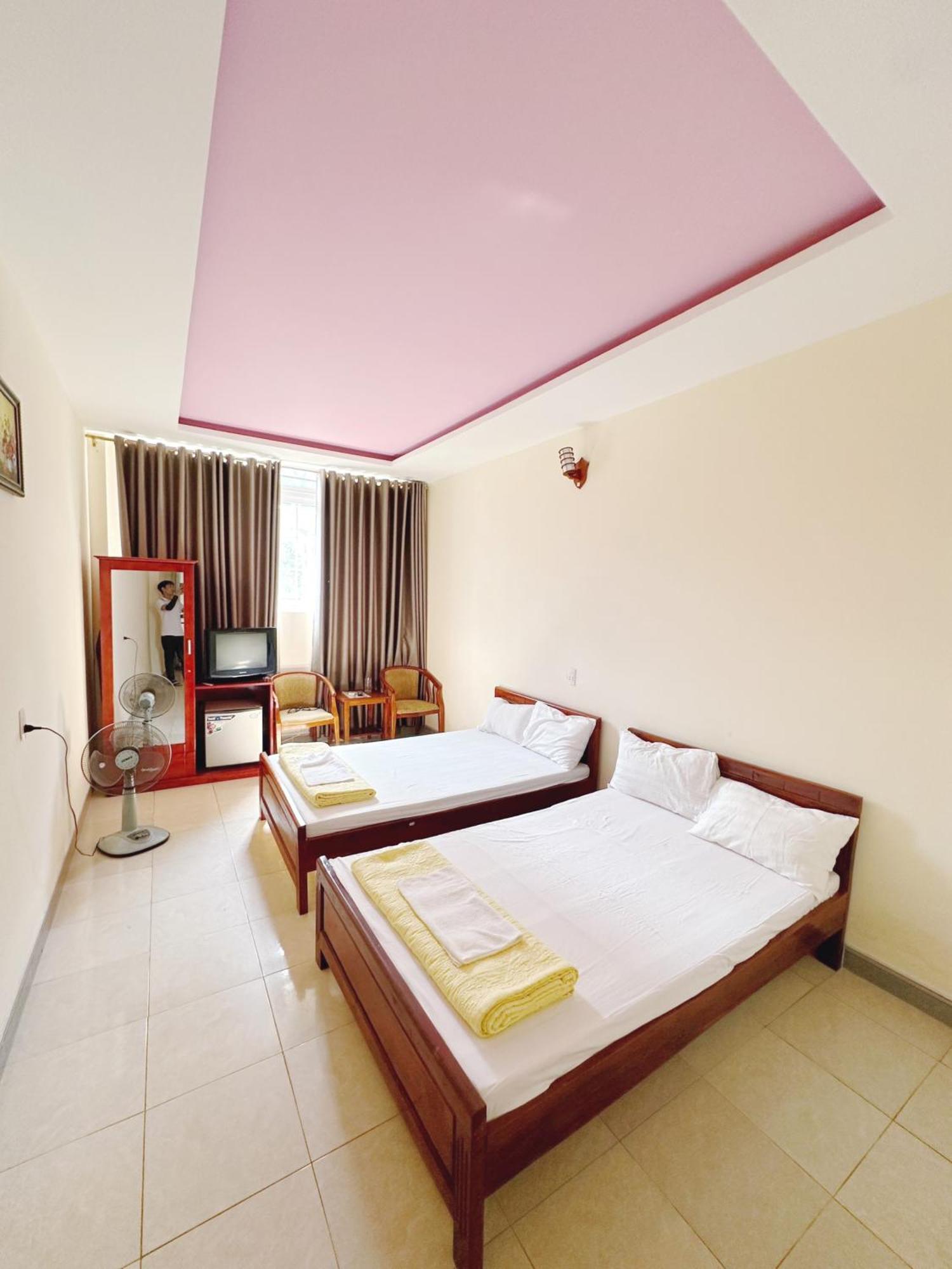 Hai Yen Hotel Quang Binh ด่งเฮ้ย ภายนอก รูปภาพ